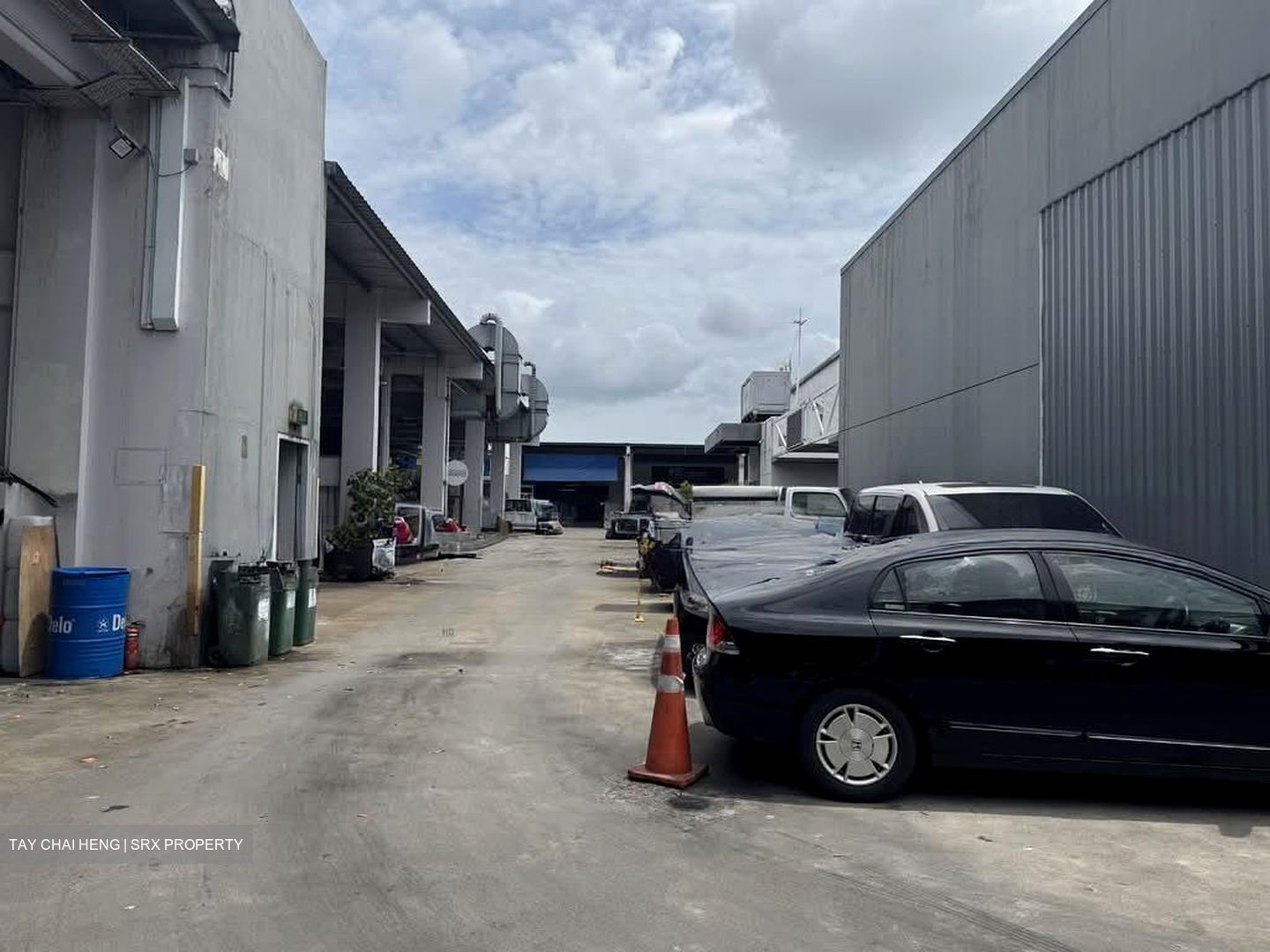 First East Centre (D14), Factory #526768441